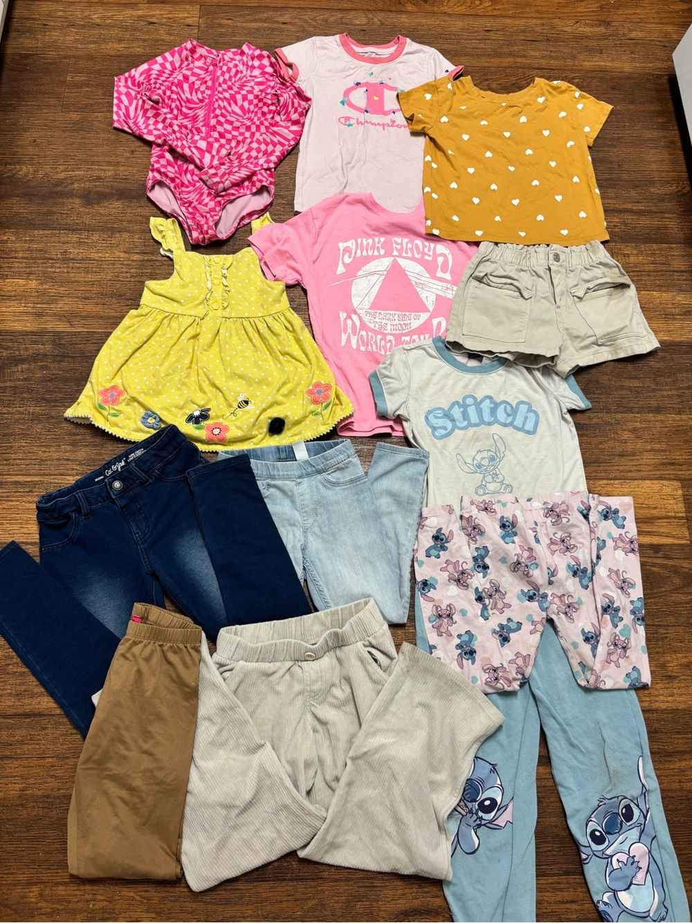Girls size 5-6 bundle play condition clothes